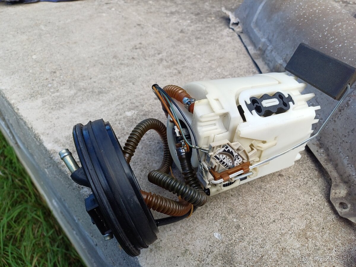 VW Polo 6N1 III 94-99 palivová dopravná jednotka - 3