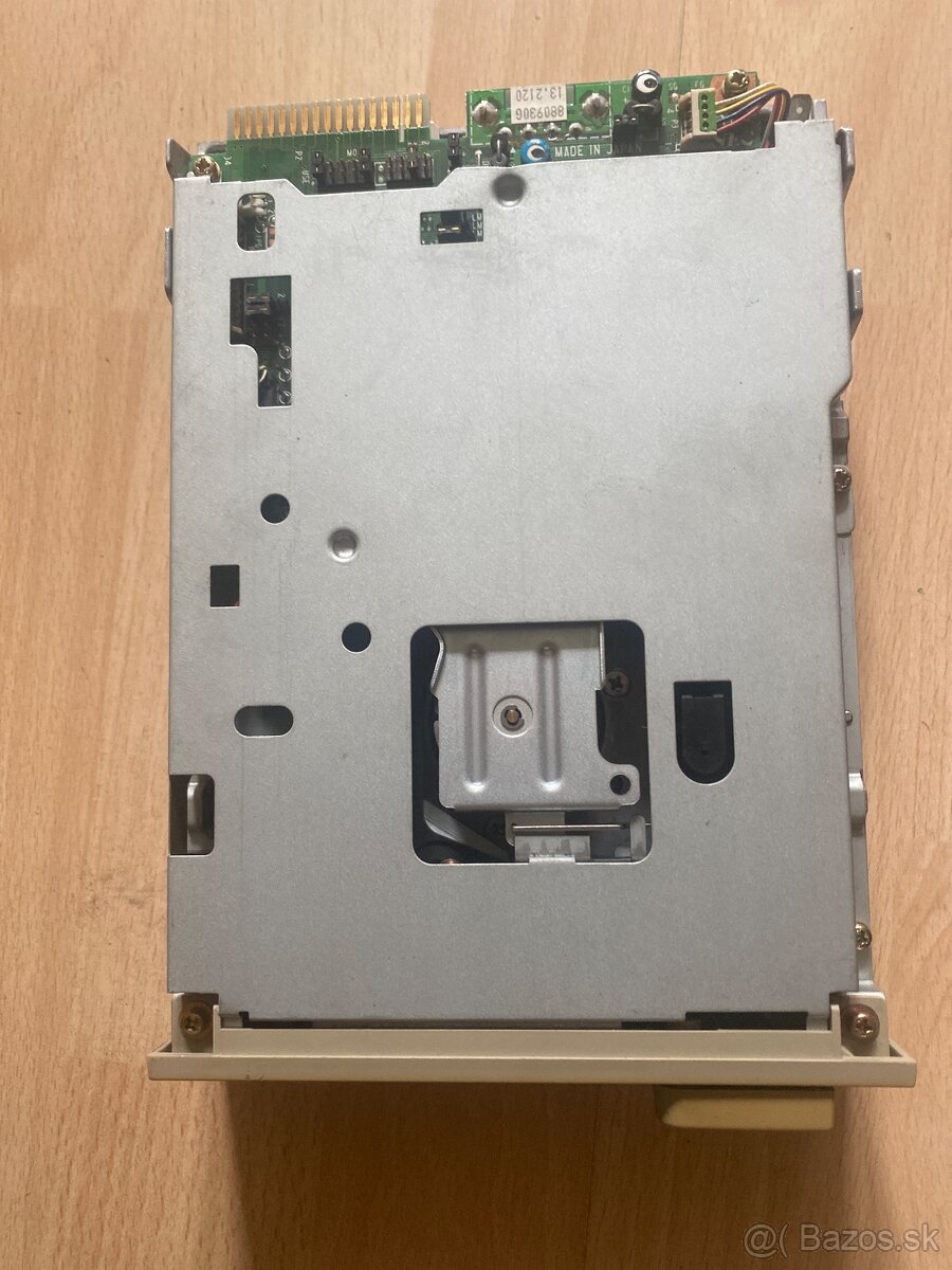 5.25 Disketova mechanika NEC FD1157C - 3