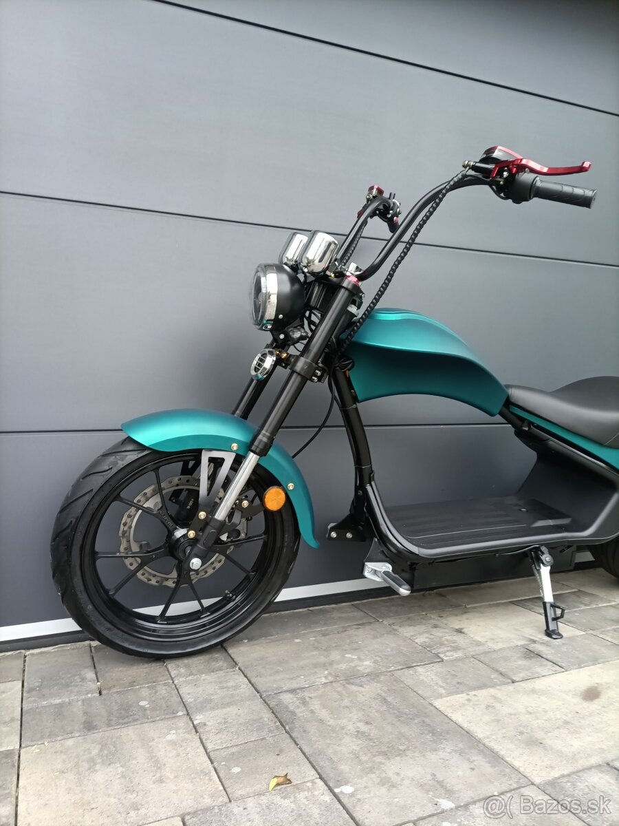 Elektrická koloběžka Chopper SUPER 2000 W tyrkysová, 20 Ah - 3