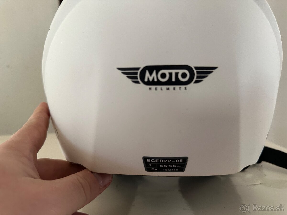 Prilba Moto-Helmets veľkosť S - 3