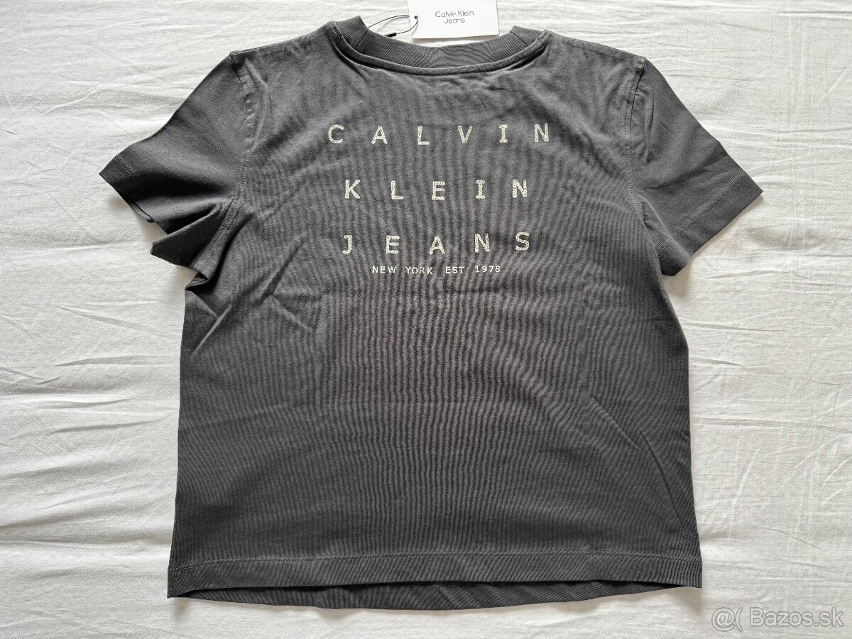 Sivé tričko zn. CK veľ. L - 3