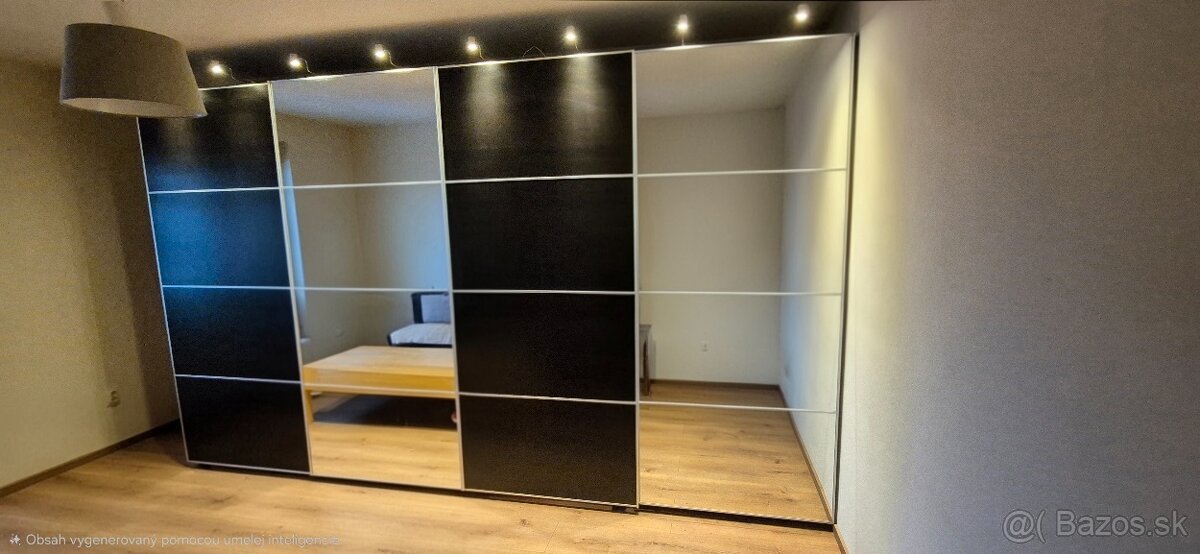 Šatníková skriňa - 3