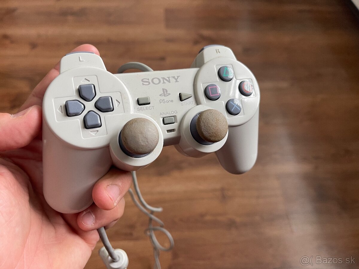 PS1 Dualshock ovládač - 3