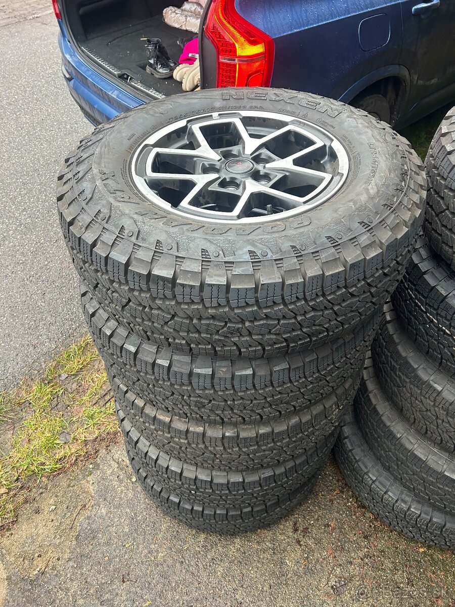 Jeep Wrangler 255/75 r17 A/T sada - 3