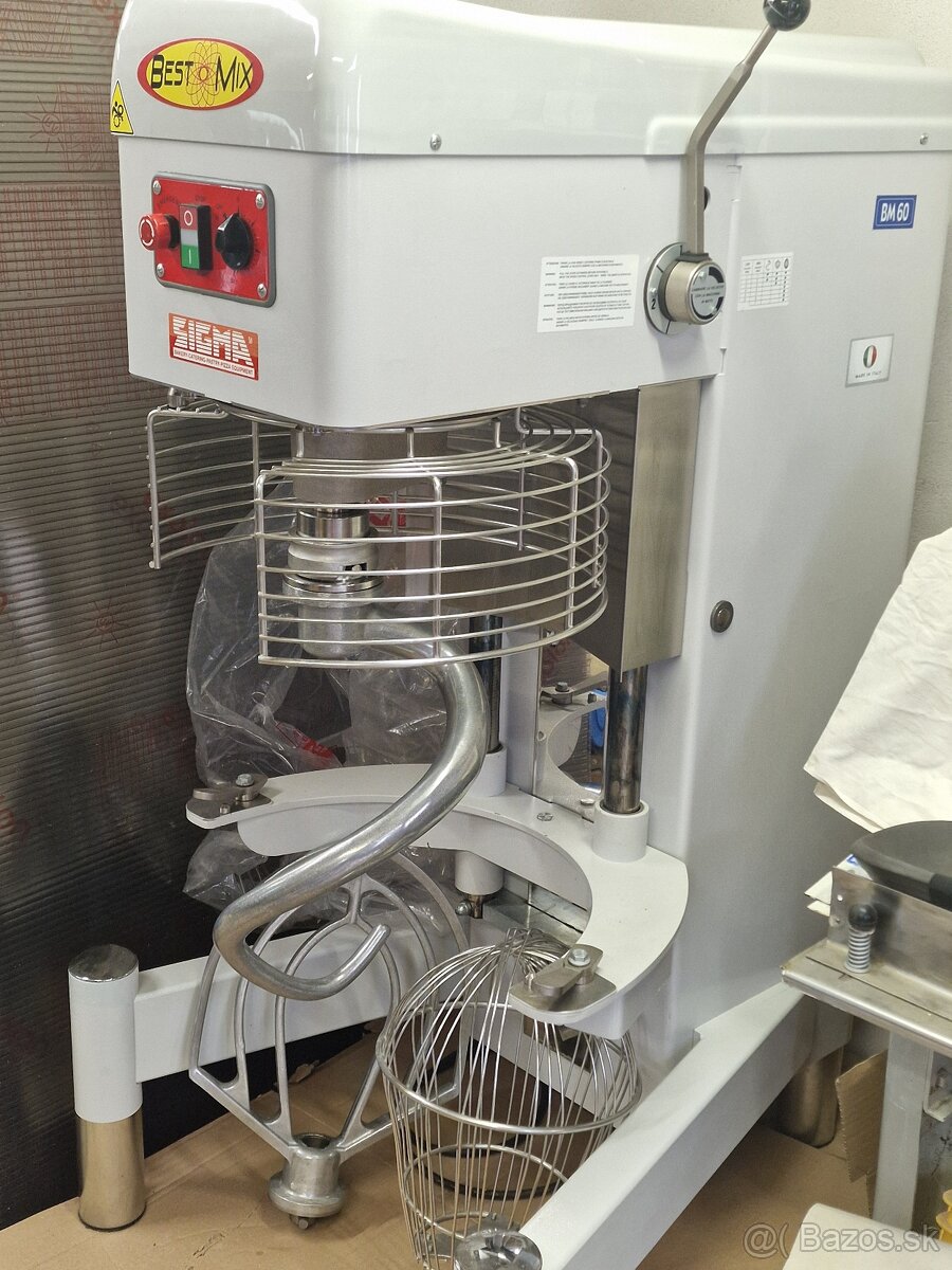 Univerzálny robot Sigma 60L - 3