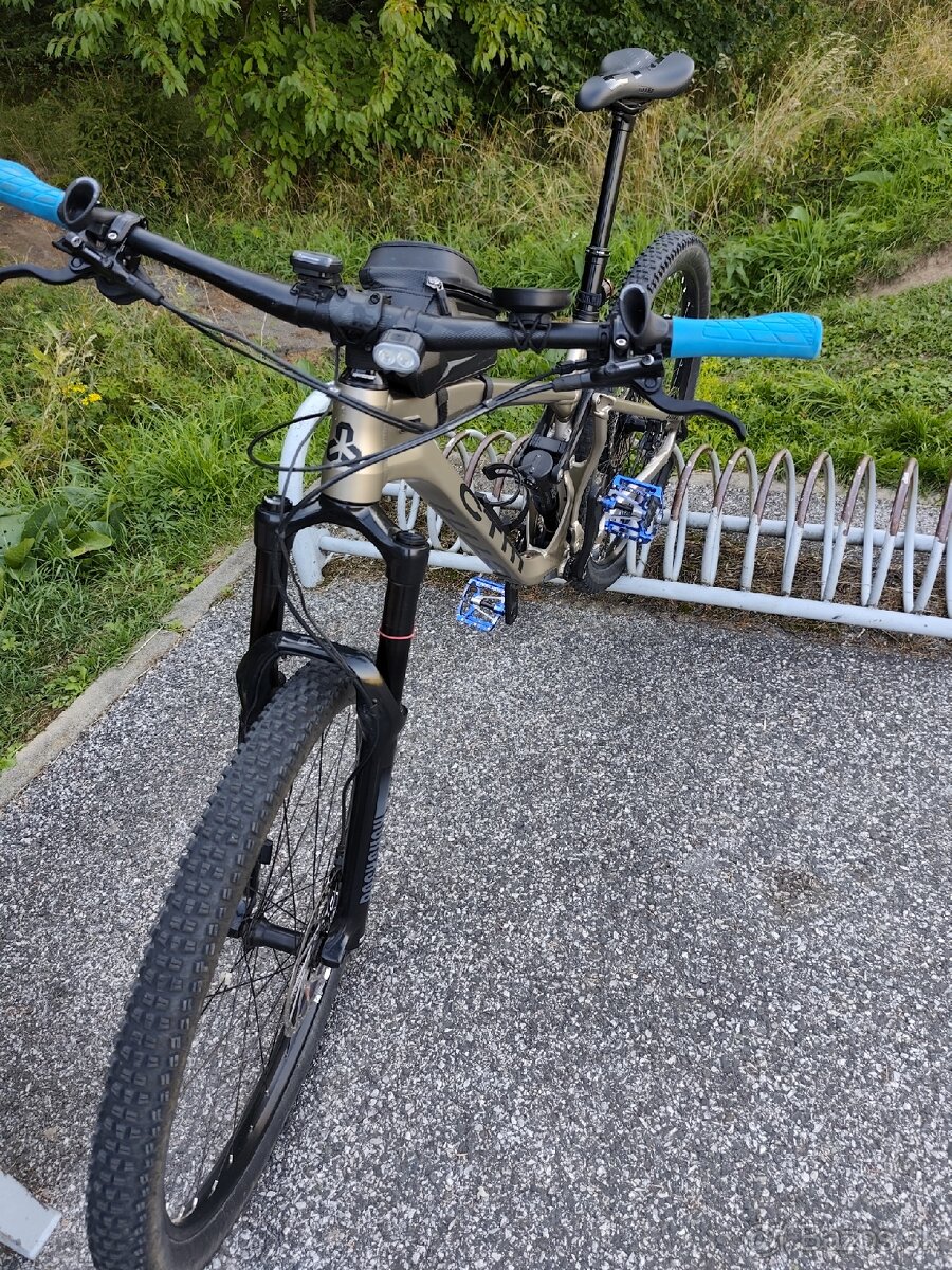 CTM SCROLL AM XPERT 2023 veľ. L, matná pieskovosivá perleť - 3