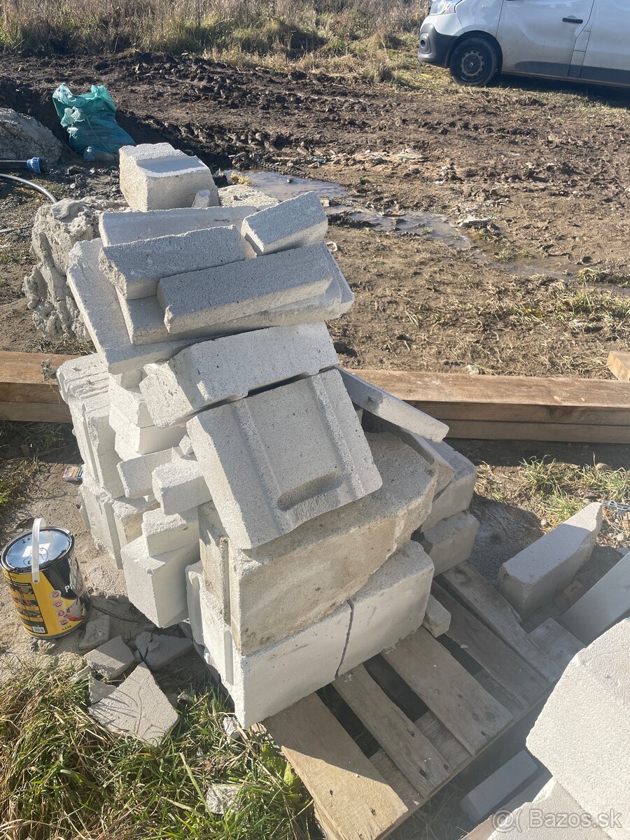 Darujem za odvoz pórobetônové tvárnice Porfix. - 3
