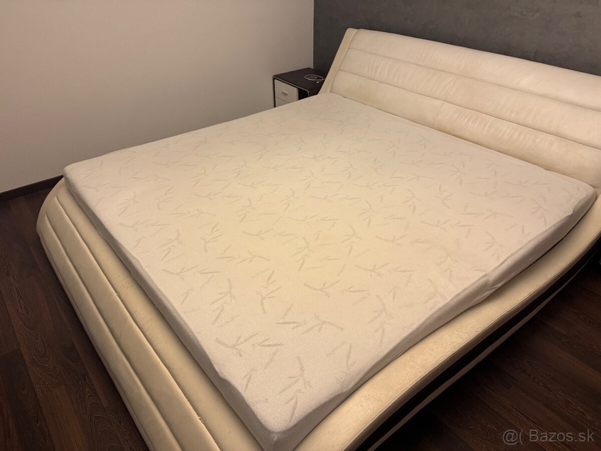 Manželska postel - 3
