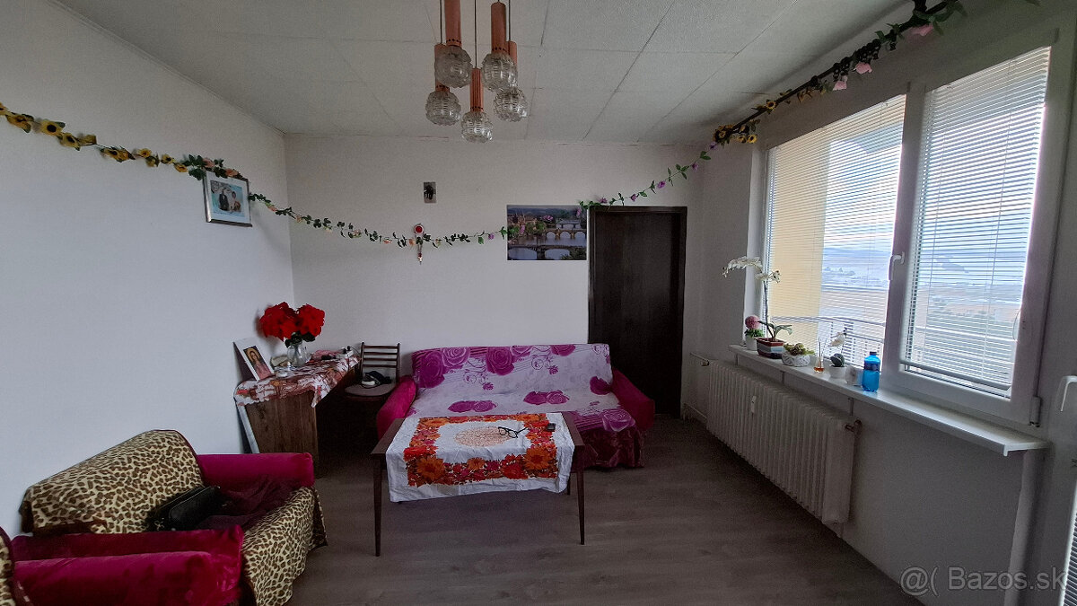 Na predaj 4 izbový byt s balkónom v dobrej lokalite Myjava. - 3