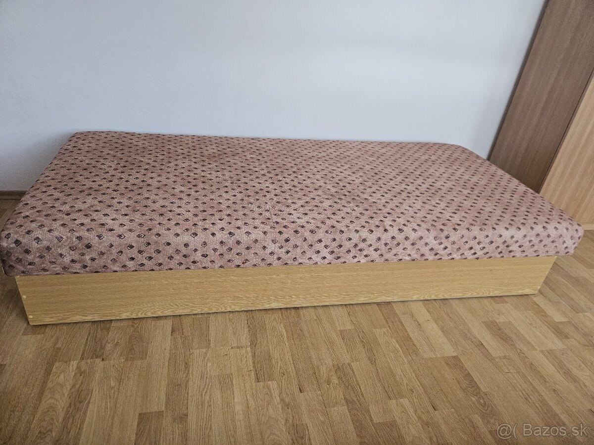 Predám posteľ váľanda - 3