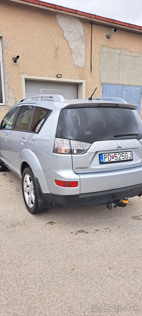 Mitsubishi Outlander 4x4 - 3