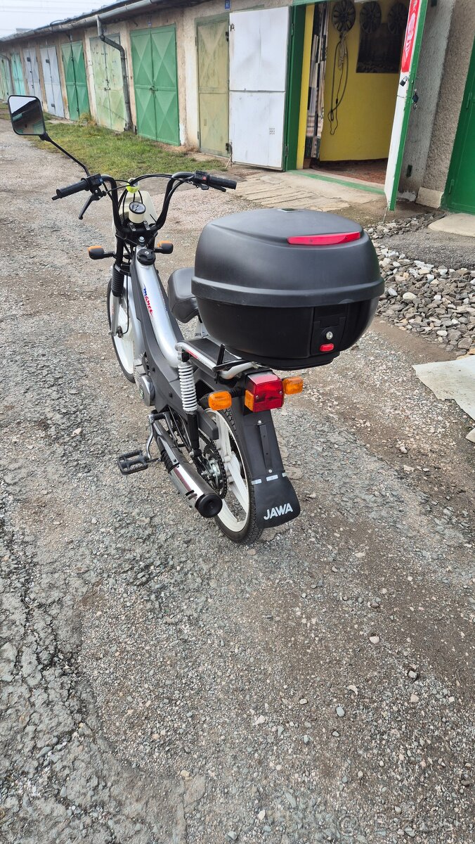 Manet korado 2kw ...5300km - 3