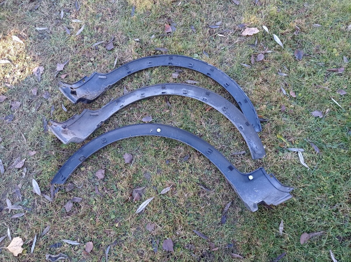 Blatník Suzuki sx4 - 3