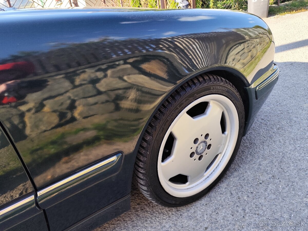 Monobloky Mercedes Benz r18 - 3