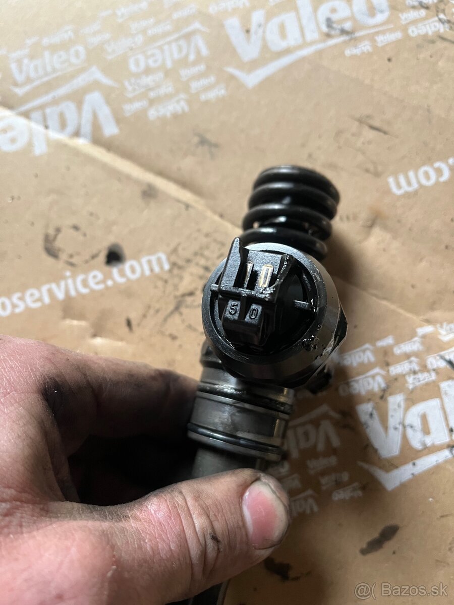 Vstrekovacie trysky 1.9tdi 77kw Bxe - 3