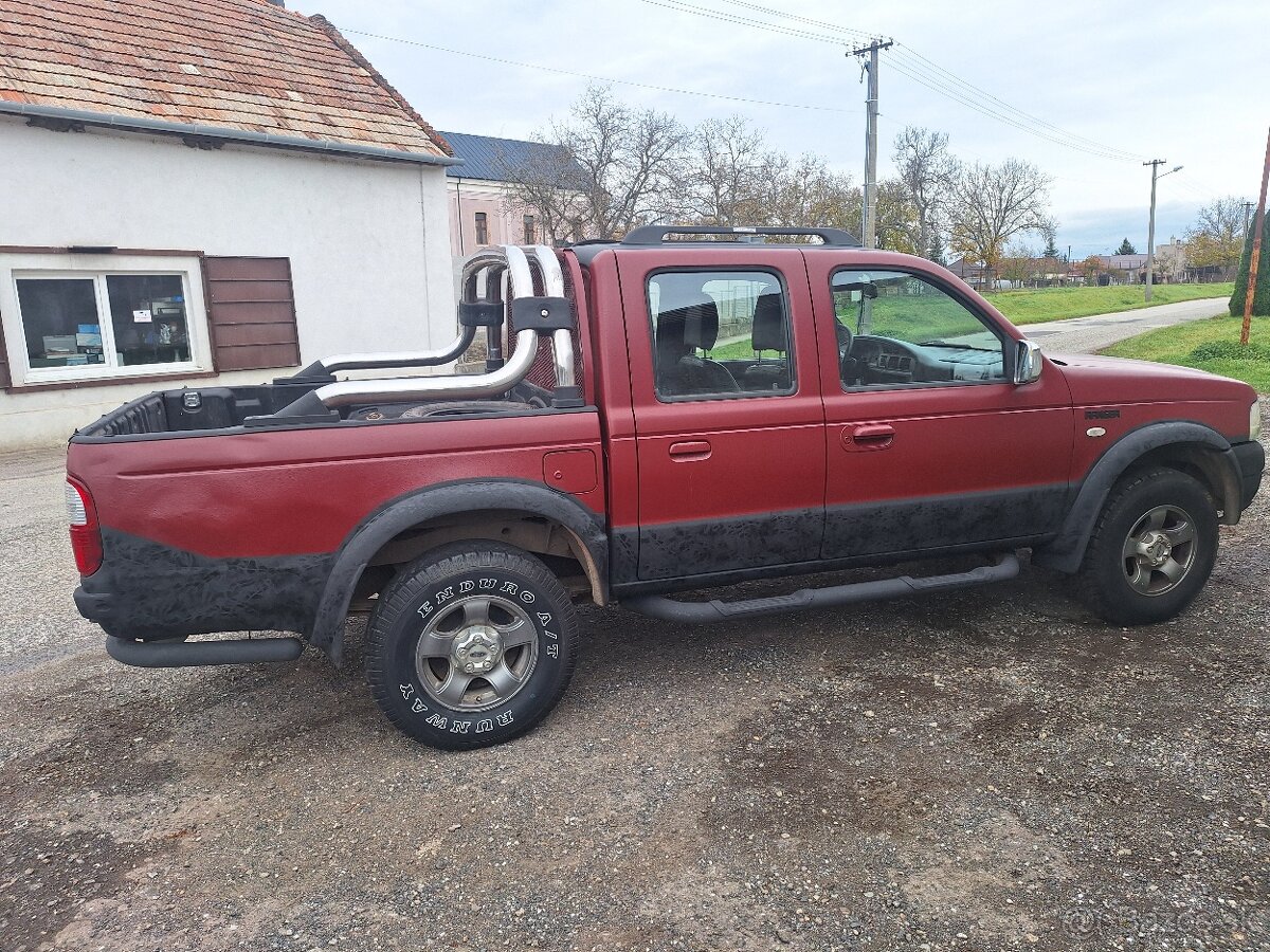 FORD RANGER 2,5 DIESEL 4X4 ROK 2006 - 3
