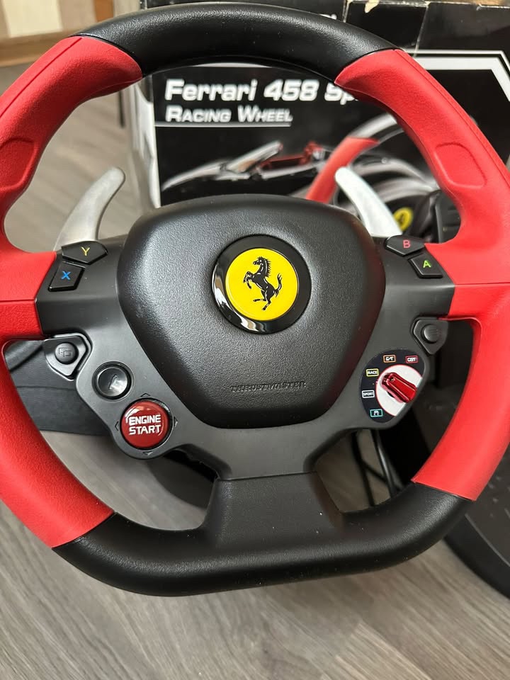 Predám Volant Ferrari Thrustmaster s pedálmi - 3
