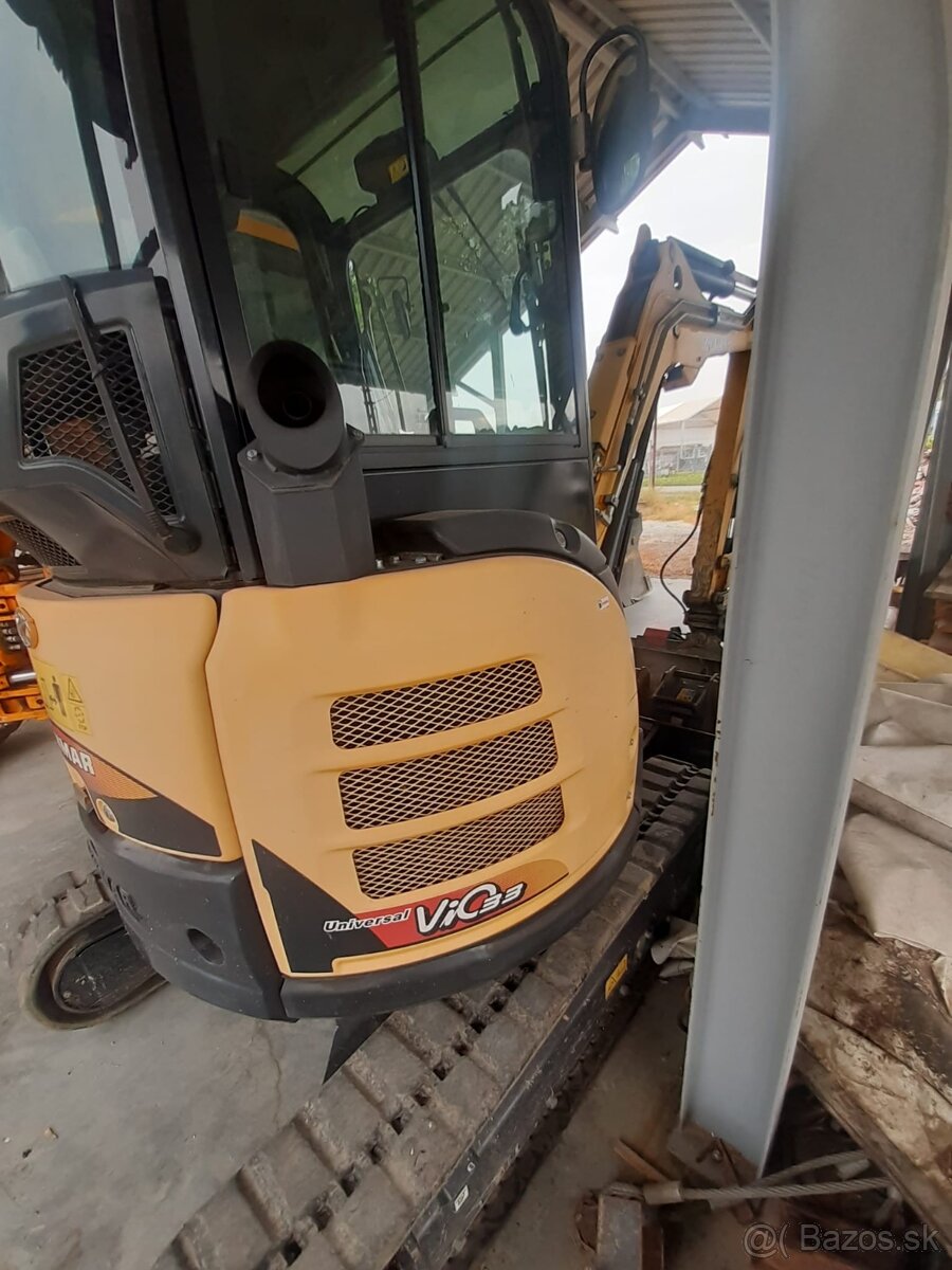 Yanmar Vio 33 - 3