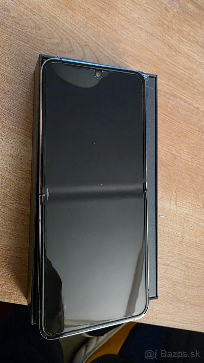 Predám Samsung Z Flip 5 - 3