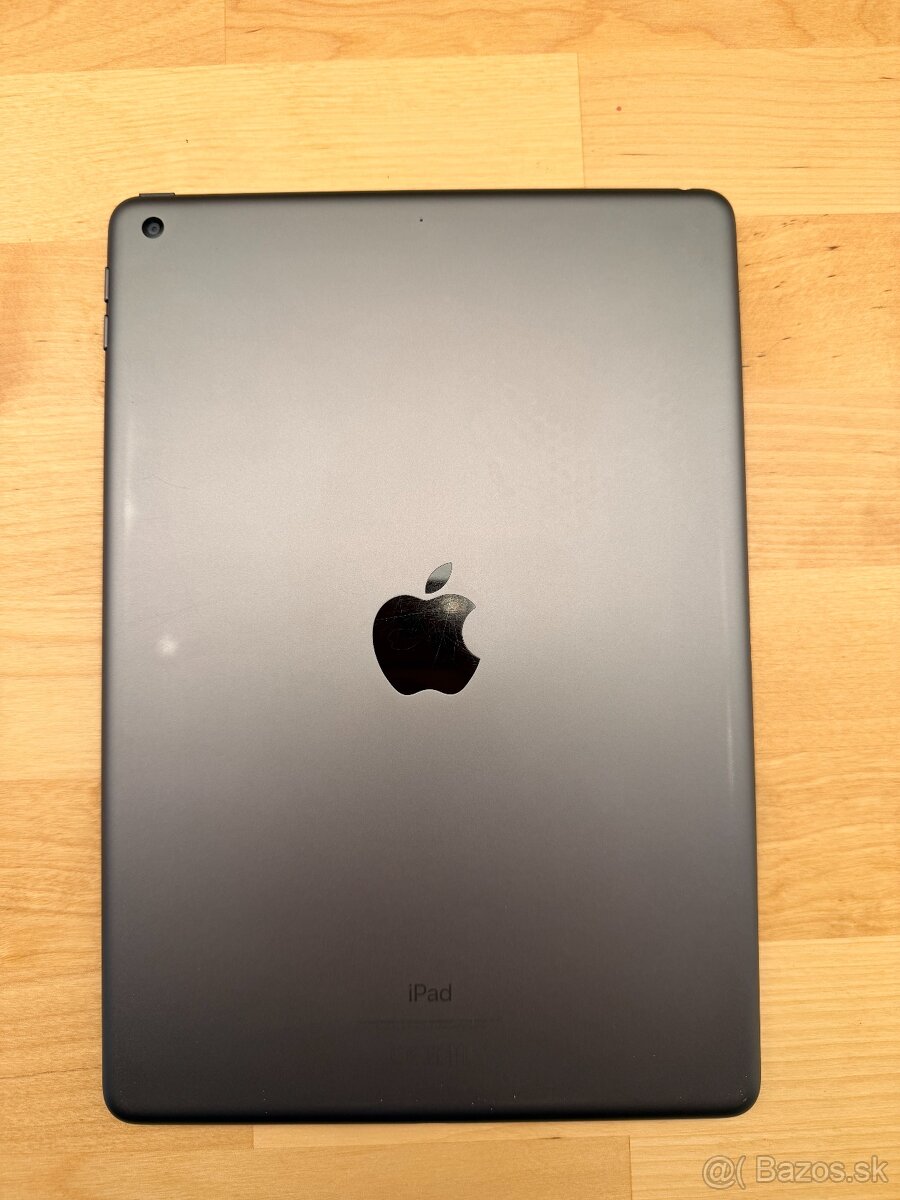📱 iPad 7. generácie (A2197) 32GB, WiFi - 3