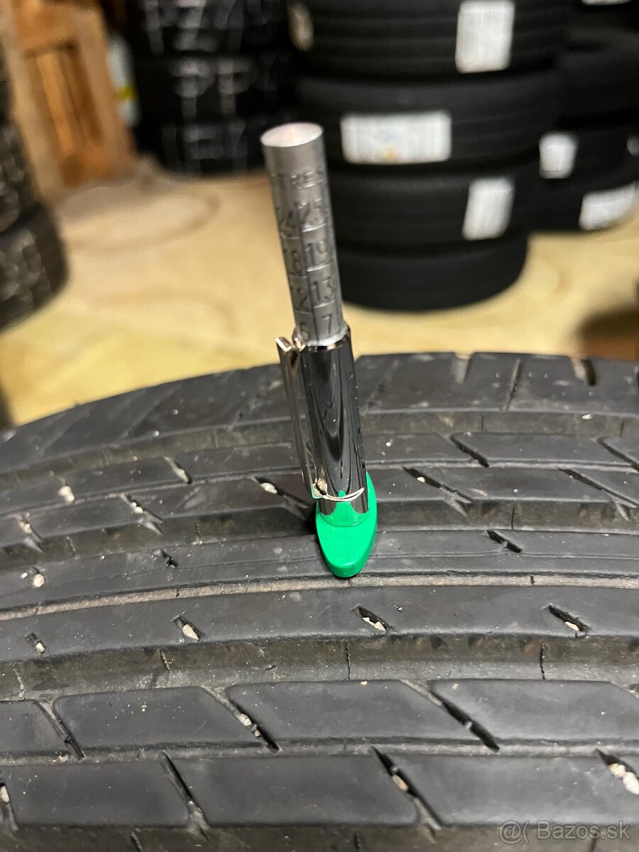 225/60-18 Bridgestone Alenza - 3