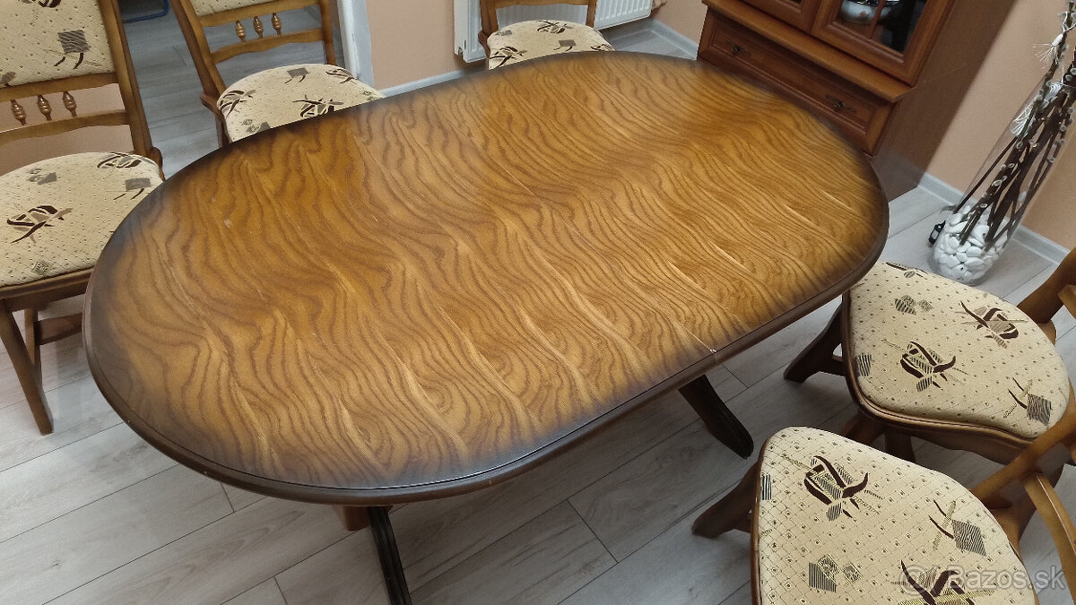 Jedálenský stôl - 3