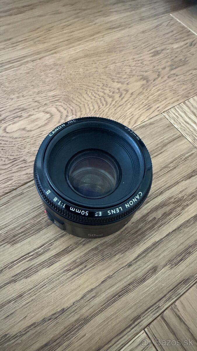 Canon EF 50mm f/1.8 - 3