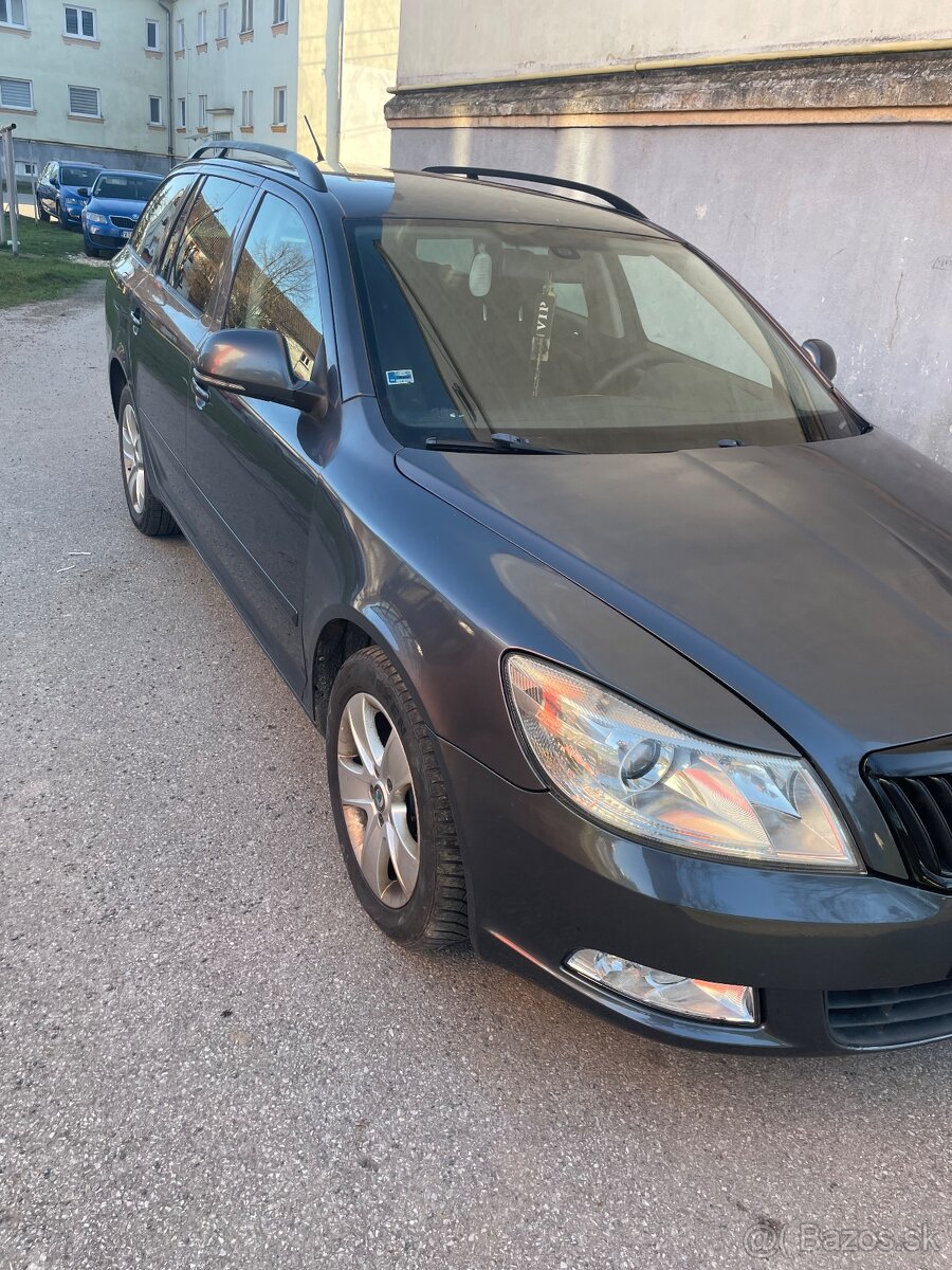 Predám Škoda Octavia Combi 2 facelift - 3