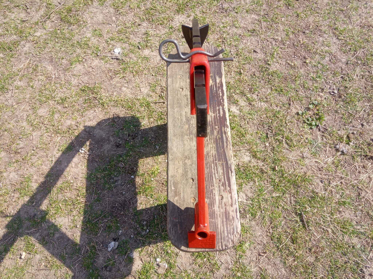 radlička s držiakom na Terra Vari - 3