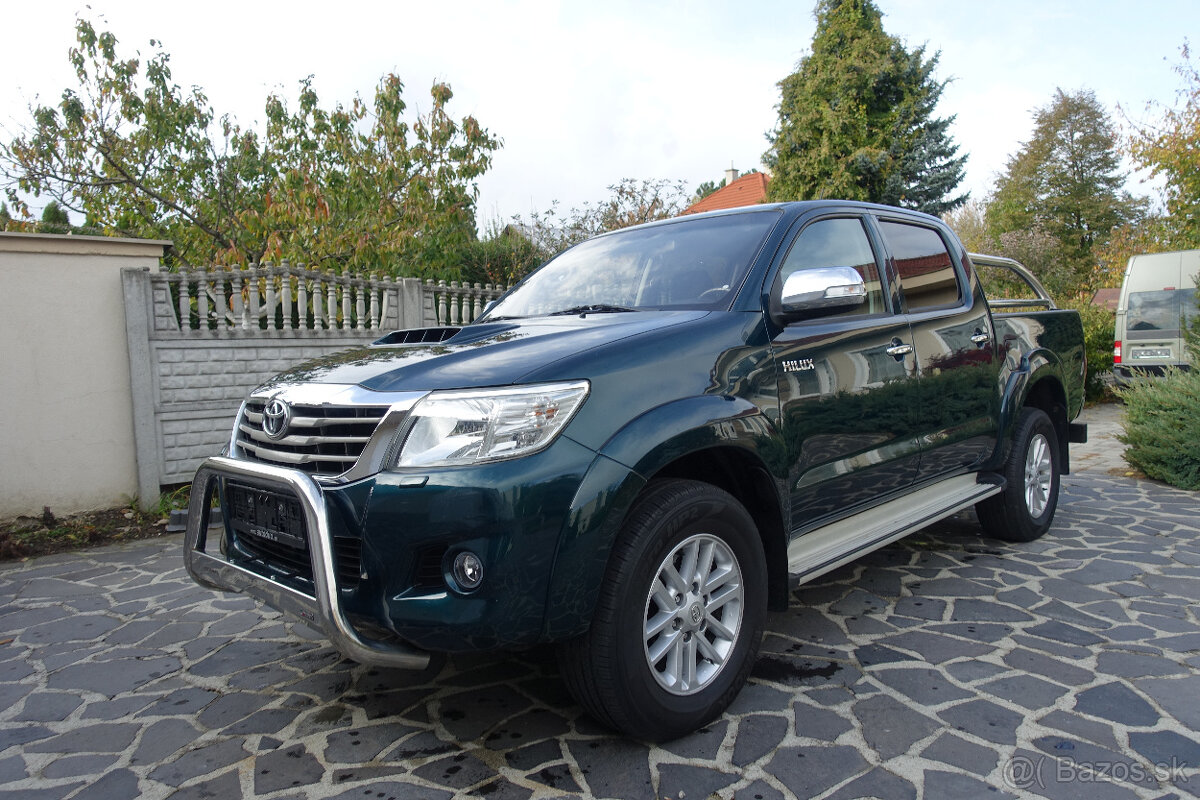 Toyota Hilux DC 3.0 I D-4D Sol, M5, 126kW, 4d. - 3