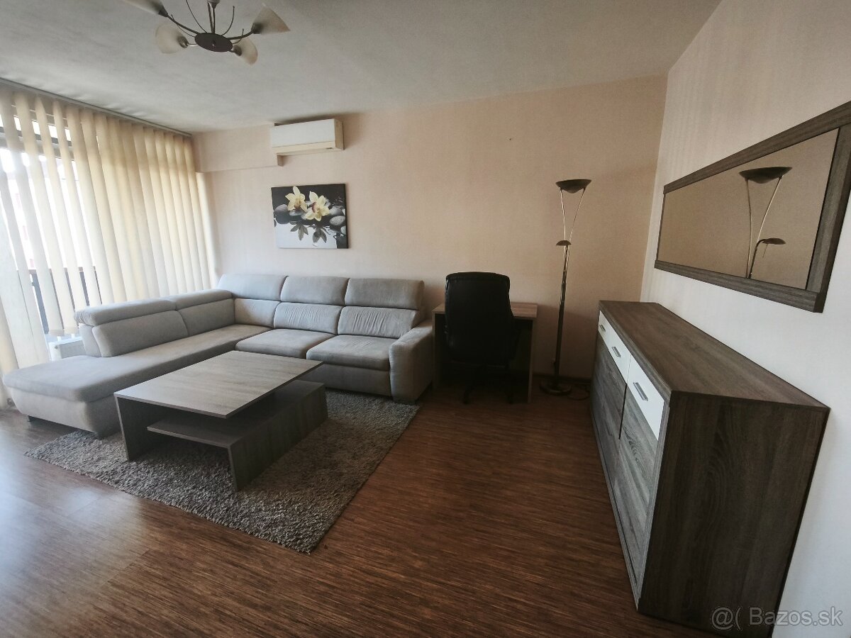 Prenájom 3-izbového bytu s balkónom v širšom centre Prešova - 3