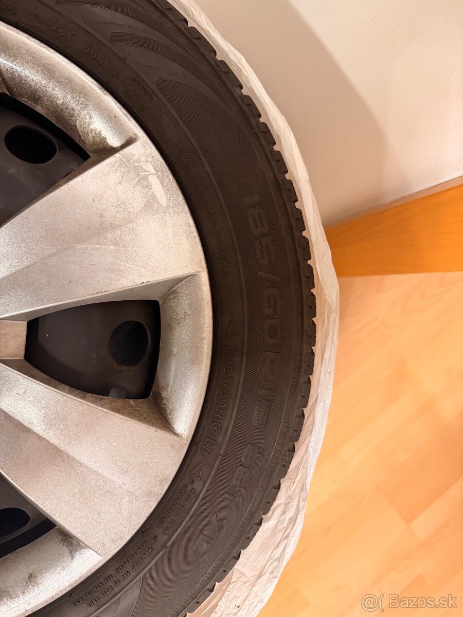 Predám zimne pneumatiky 185/60 r15 Nokian 5x100 - 3