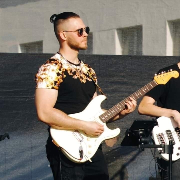 GITARISTA HĽADÁ (EVENTOVÚ) KAPELU - 3