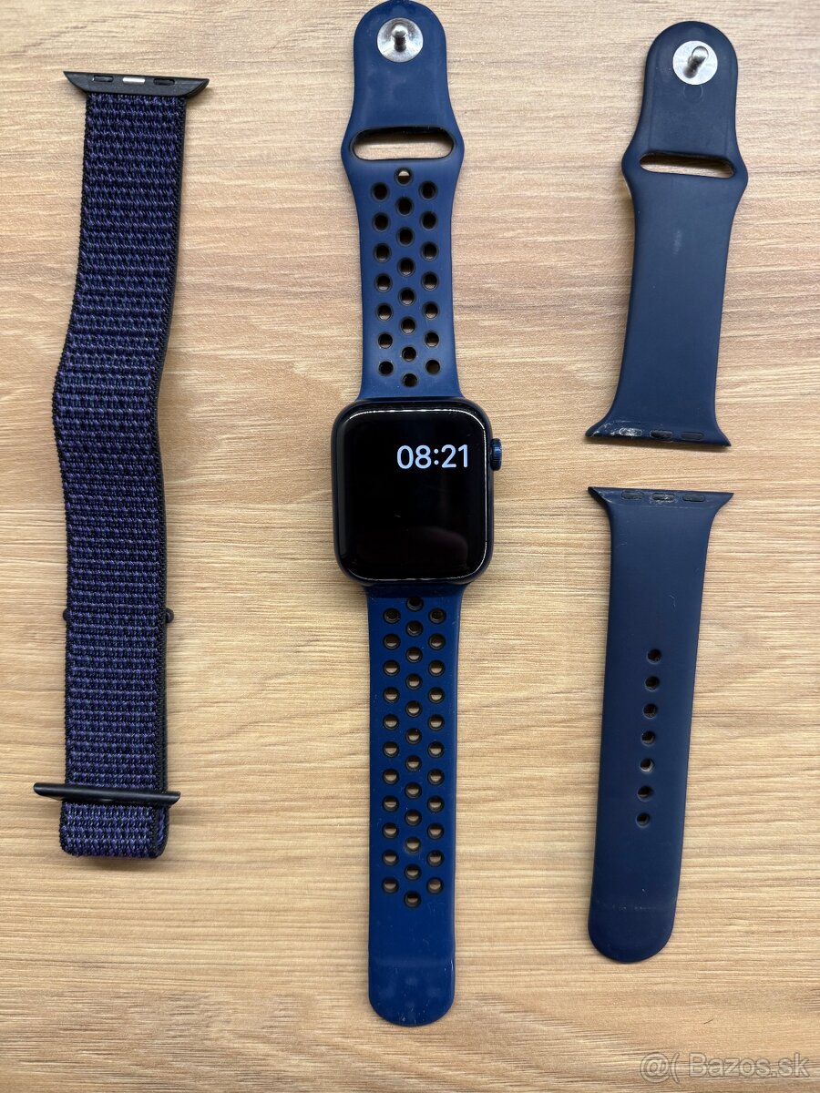 Apple Watch Series 6 - 3
