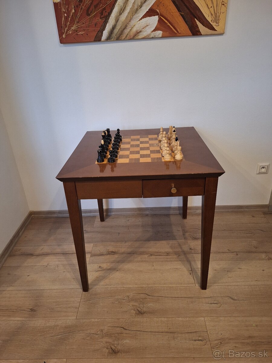 Šachovy stol - 3