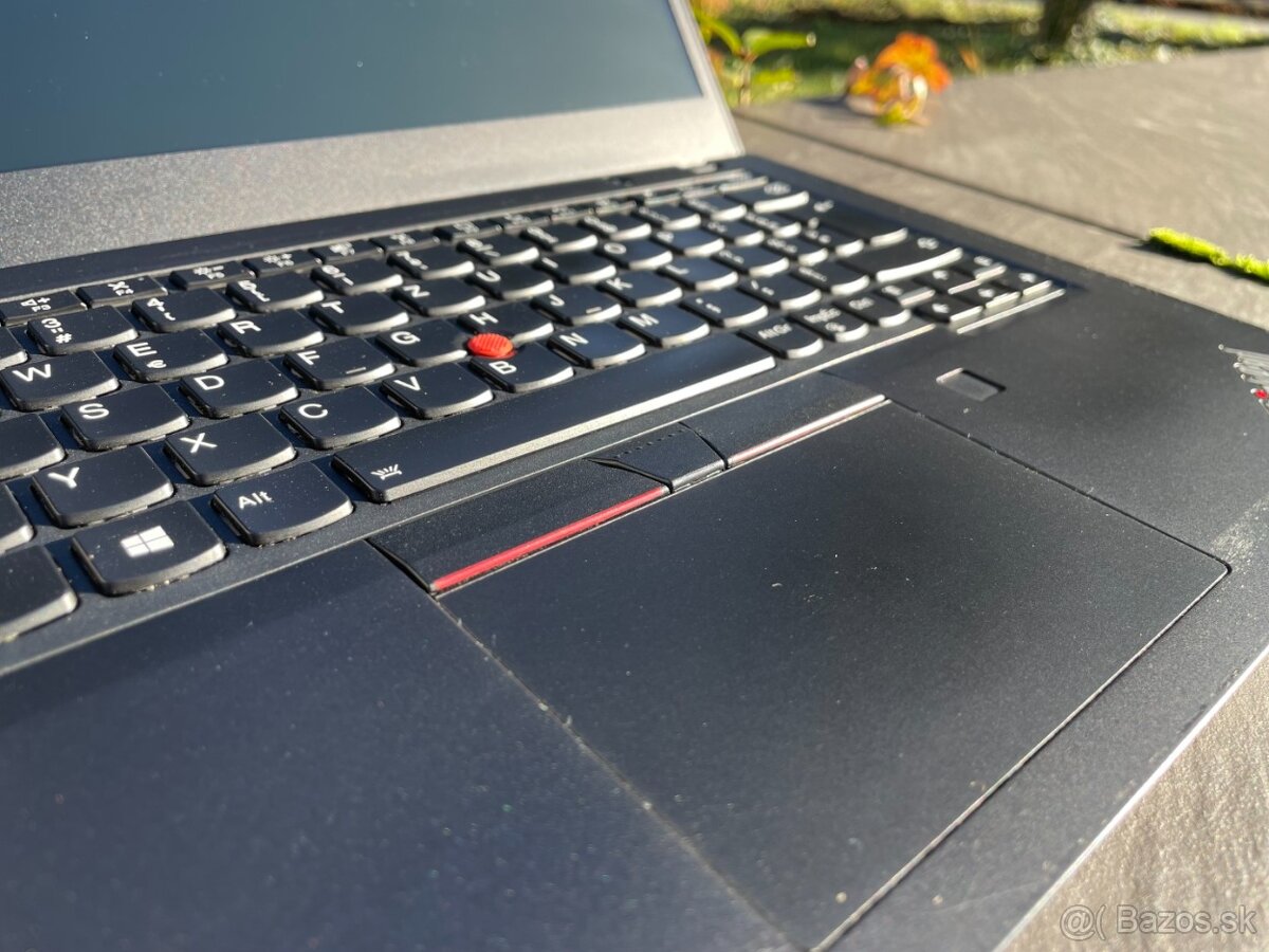 tenké Lenovo ThinkPad X13 - výkonné CPU, 16GB RAM, 2GB VGA - 3