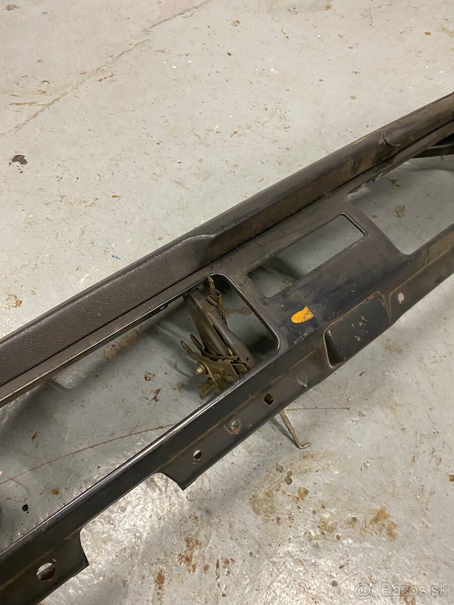 Prístrojovka Vw t2a - 3