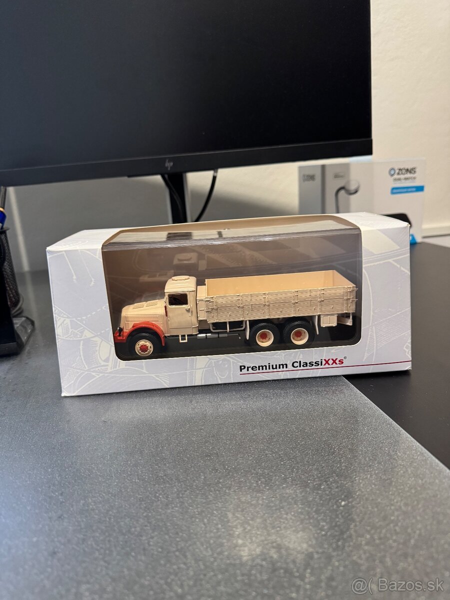 Tatra 111 valník - 1:43 - Premium ClassiXXs - 3