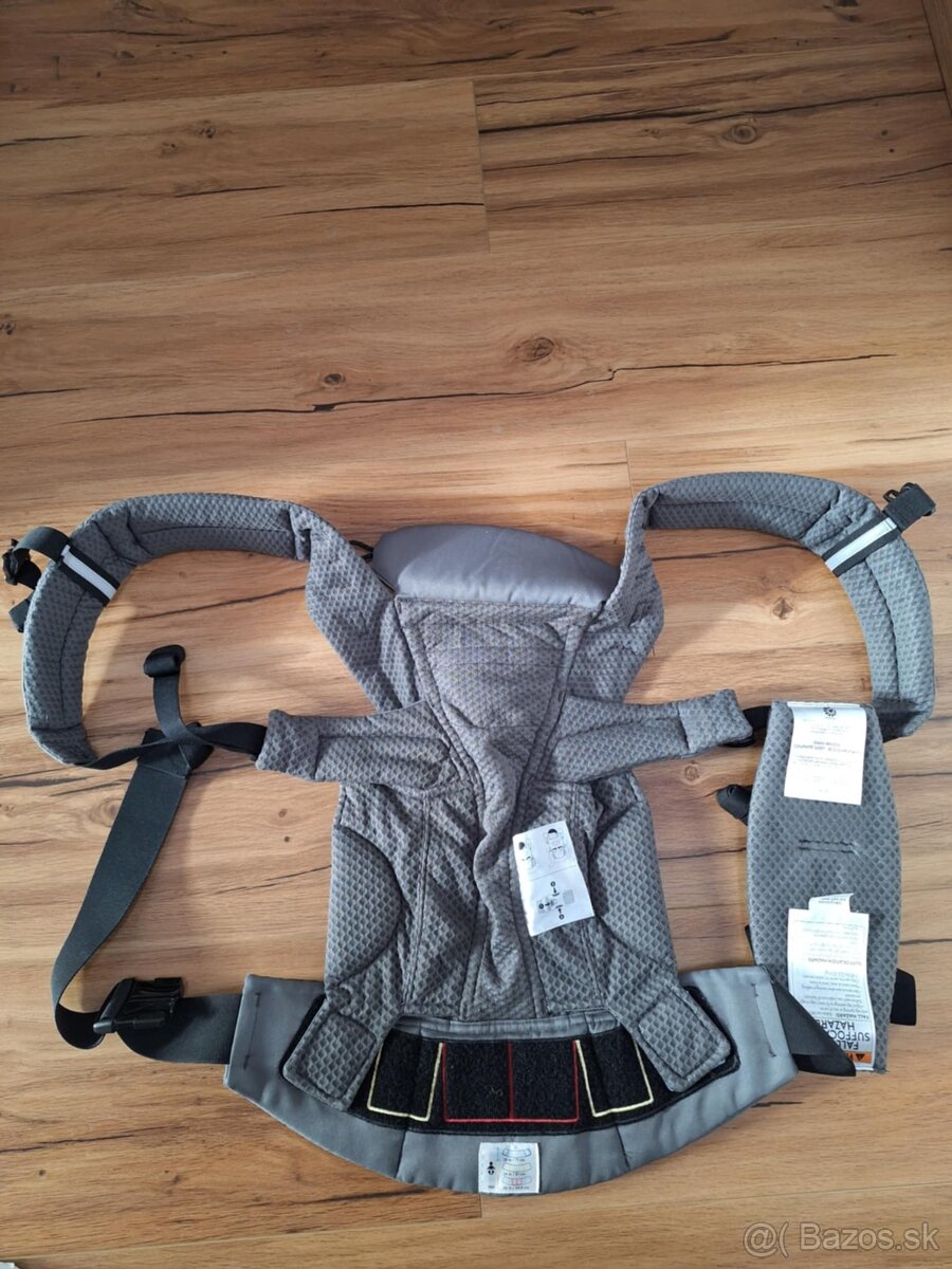 Nossič Ergobaby OMNI - Breeze 360 - 3