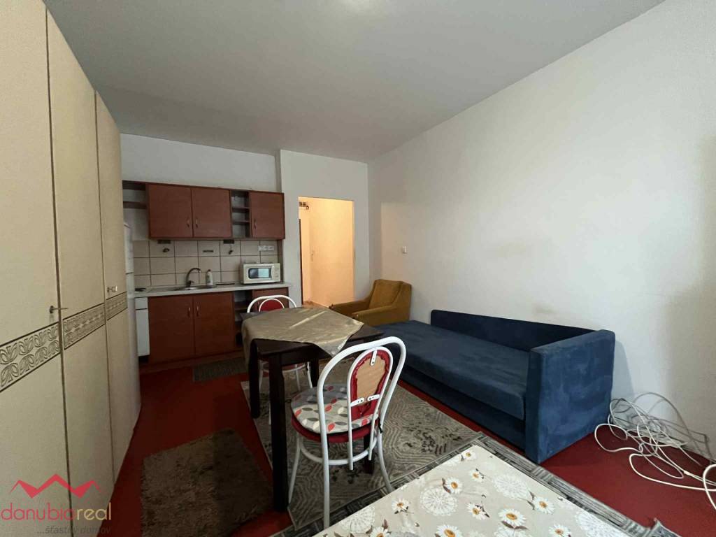 Prerobená garsónka s balkónom a pivnicou, Komárno - 3