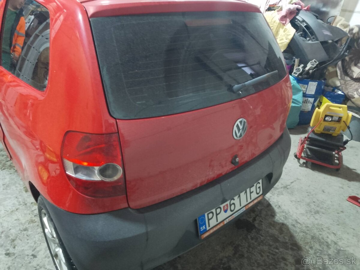Predám volkswagen fox - 3