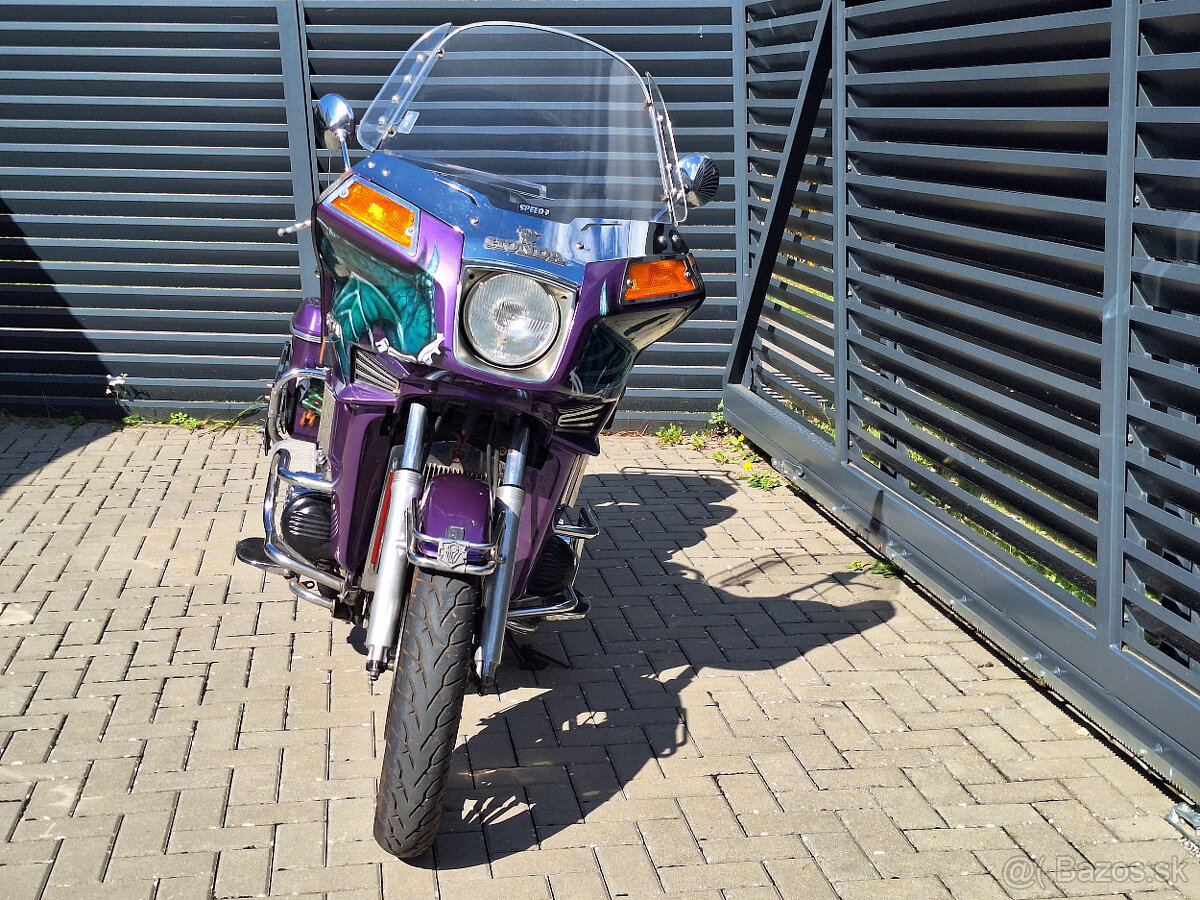 HONDA GL1100 GOLDWING - 3