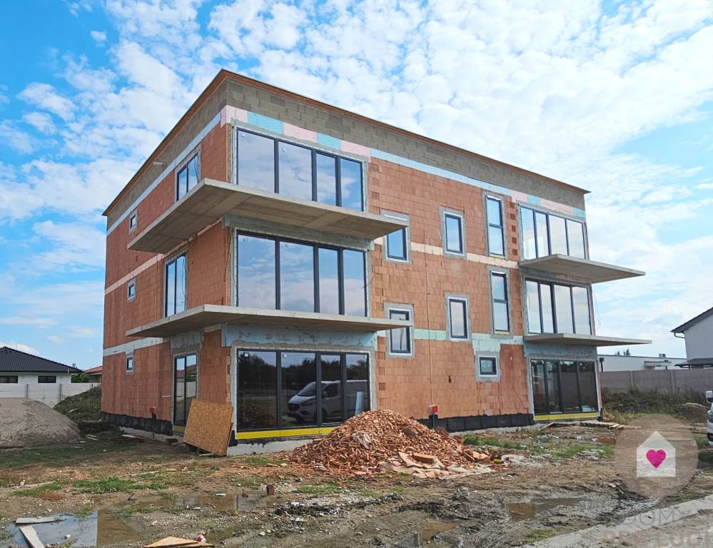 2- izbový byt 56 m2, PIVNICA, KLIMATIZÁCIA, ŽALÚZIE, REKUPER - 3