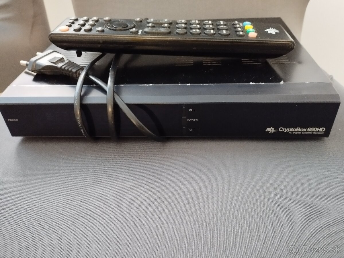Predám Satelitný prijímač Cryptobox 650 HD - 3