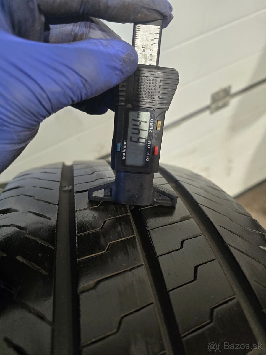 Letné Pneu Continental 215/60 R17 C - 3