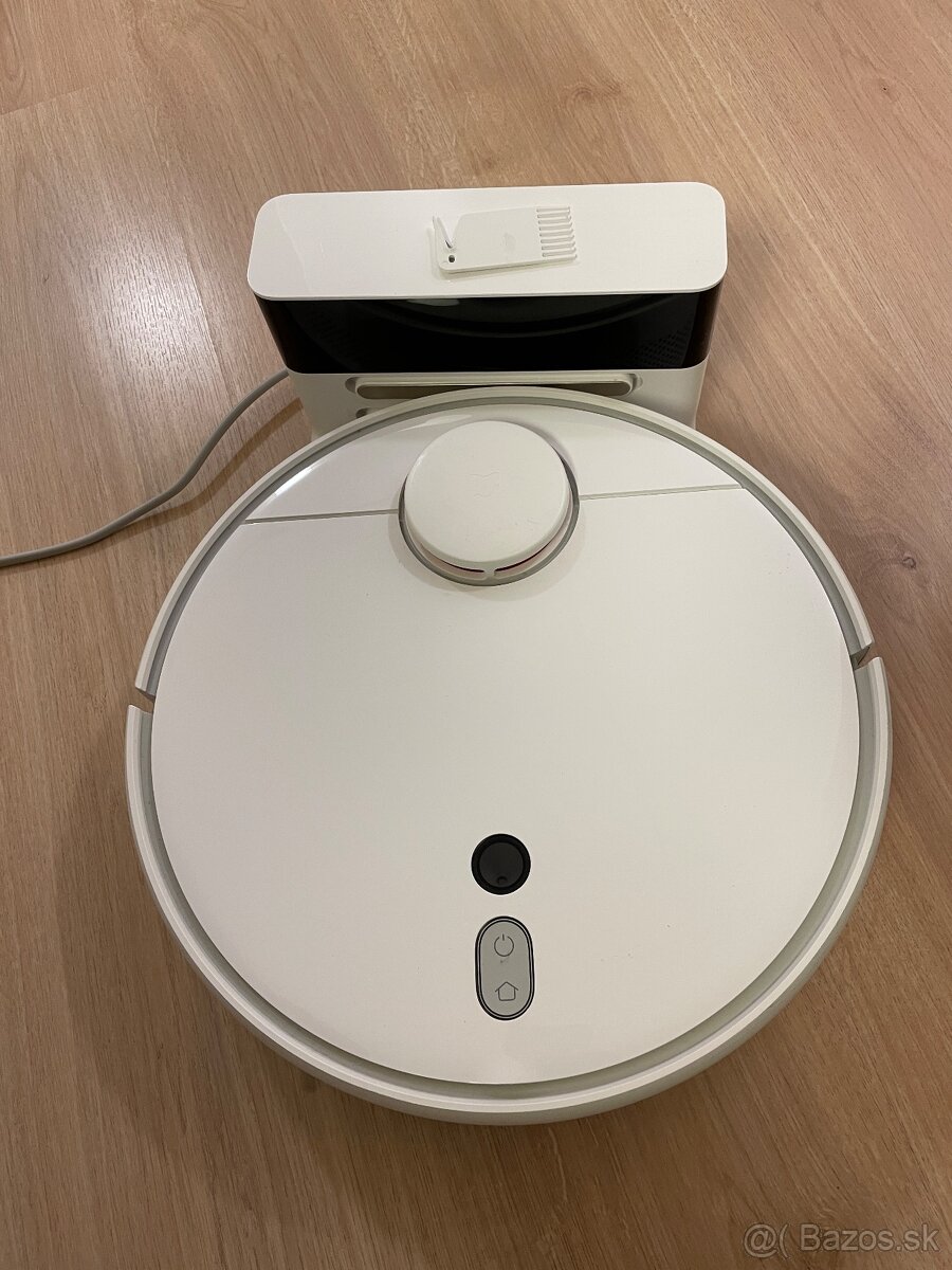 Predám robotický vysávač Xiaomi - 3