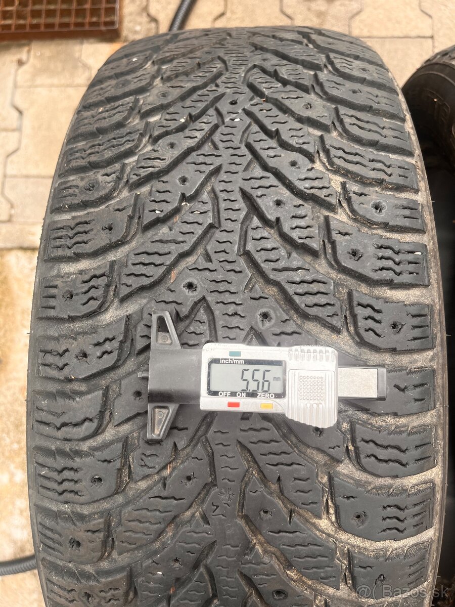 225/55R17 Nokian zimne - 3