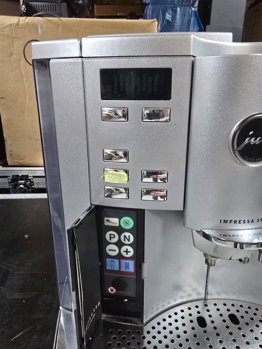 Jura S95 plneautomatický kávovar - 3