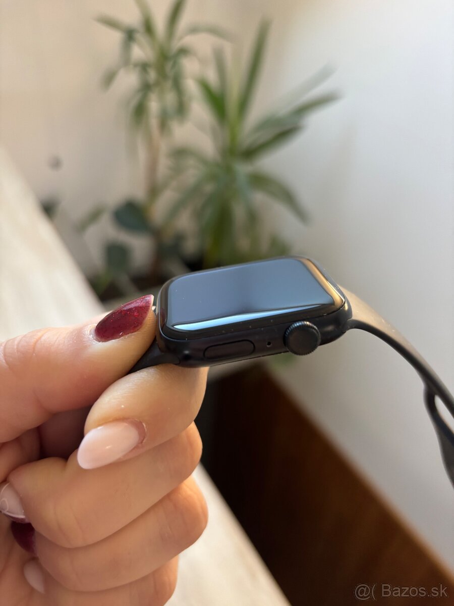 Apple watch SE 2.gen 44mm - 3