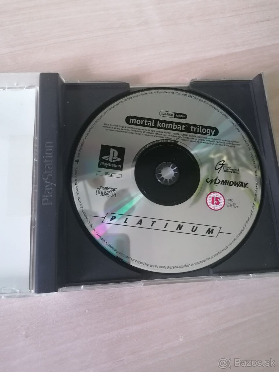 Mortal Kombat Trilogy platinum ps1 - 3
